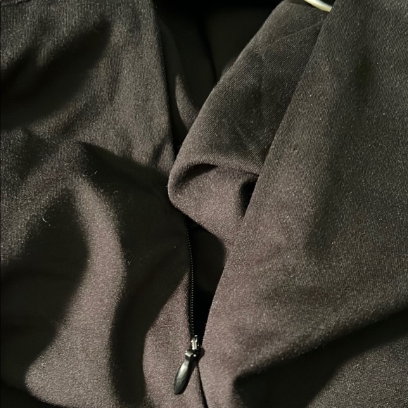 Princess Polly Ravyn Skort Deep Black HTF size 10 - Picture 7 of 9